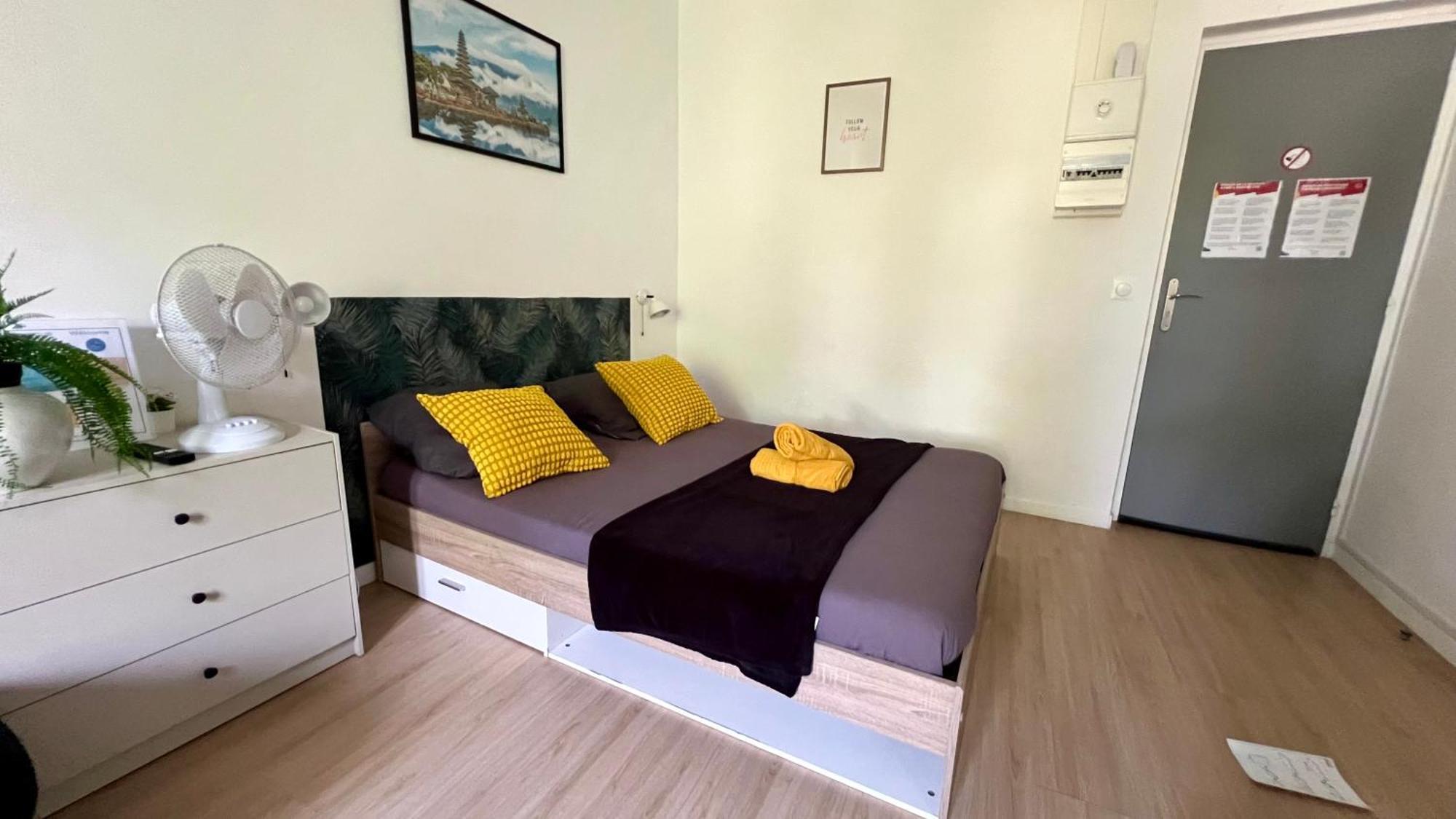 Studios Cozy 2A4 Pers Avec Jardin I Proche Futuroscope Шательро Экстерьер фото