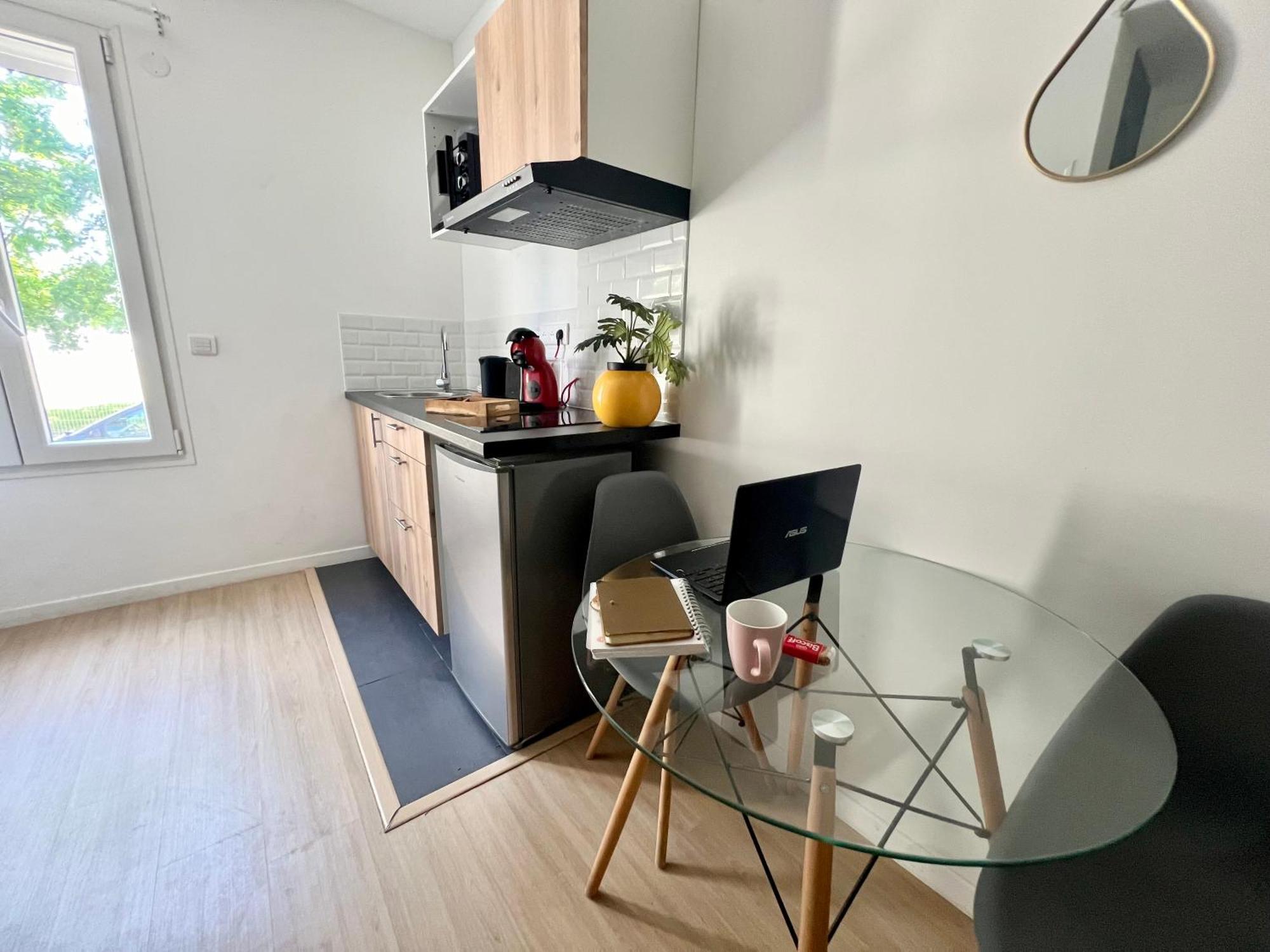 Studios Cozy 2A4 Pers Avec Jardin I Proche Futuroscope Шательро Экстерьер фото
