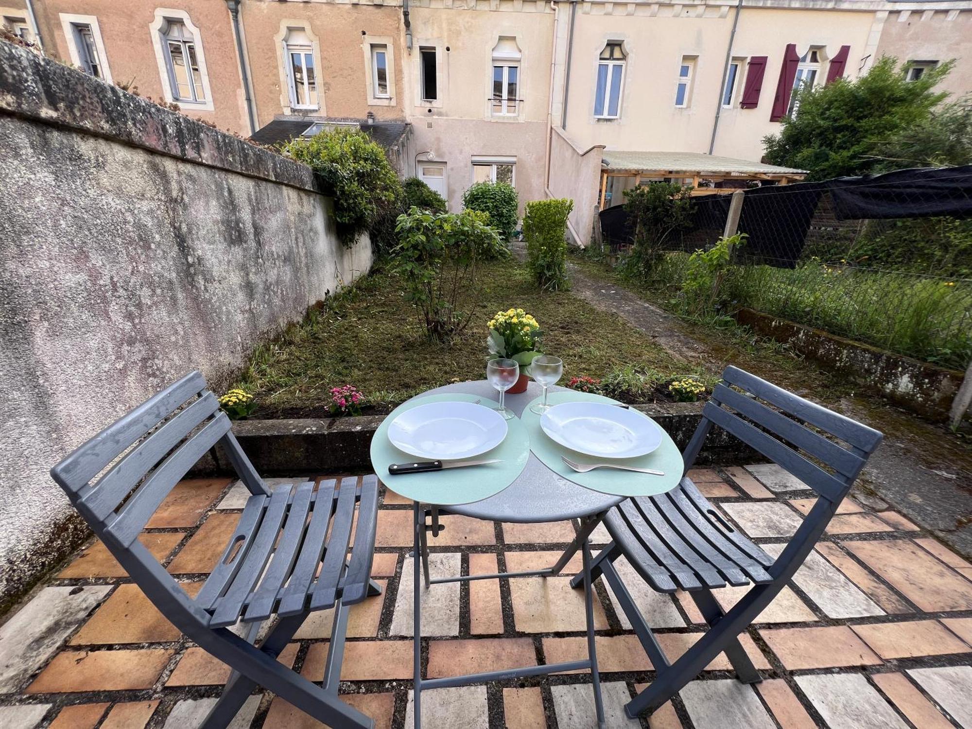 Studios Cozy 2A4 Pers Avec Jardin I Proche Futuroscope Шательро Экстерьер фото